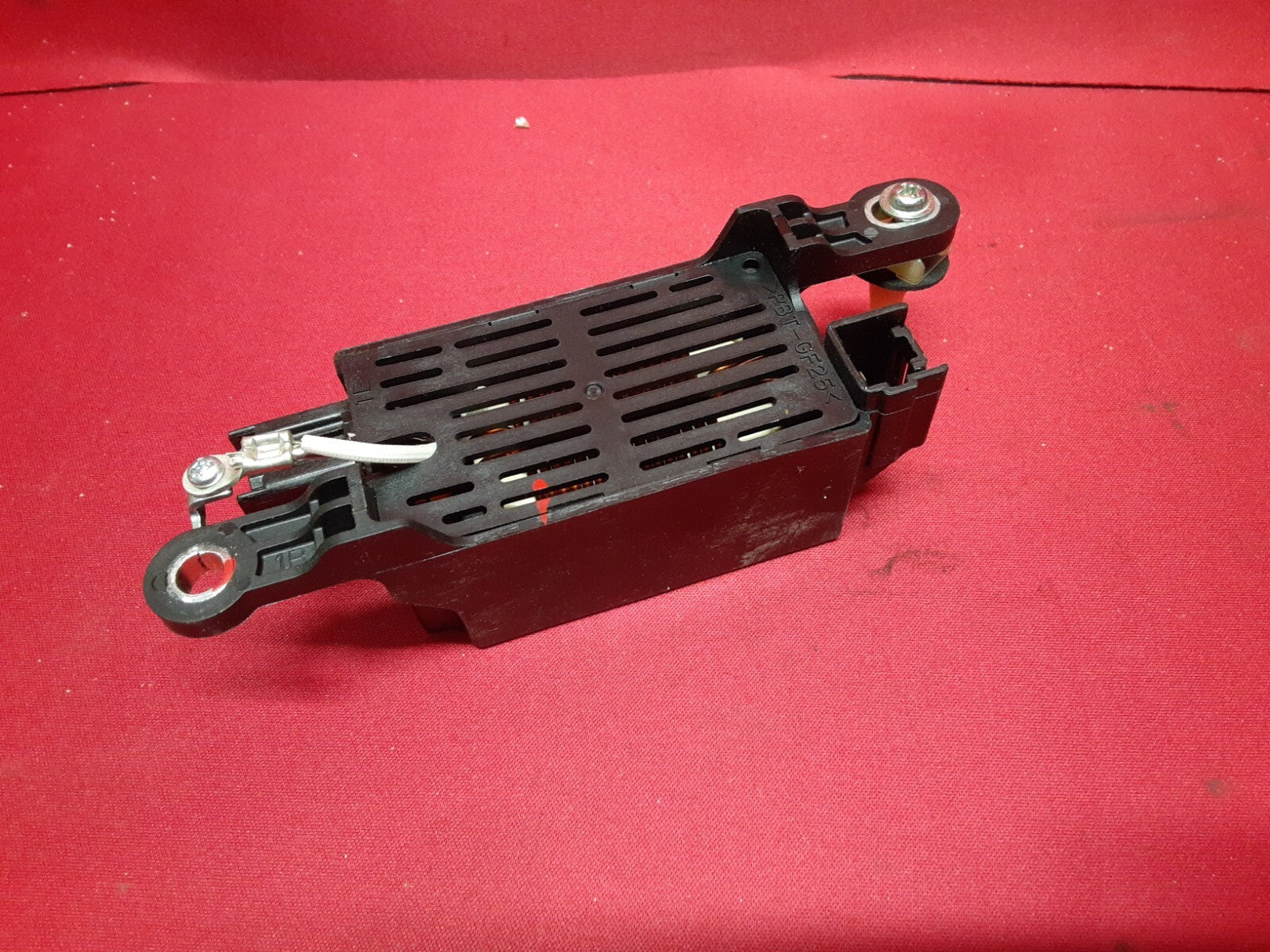 2007 Mazda CX9 CX-9 Communication System Noise Filter Unit  G21B-66-950