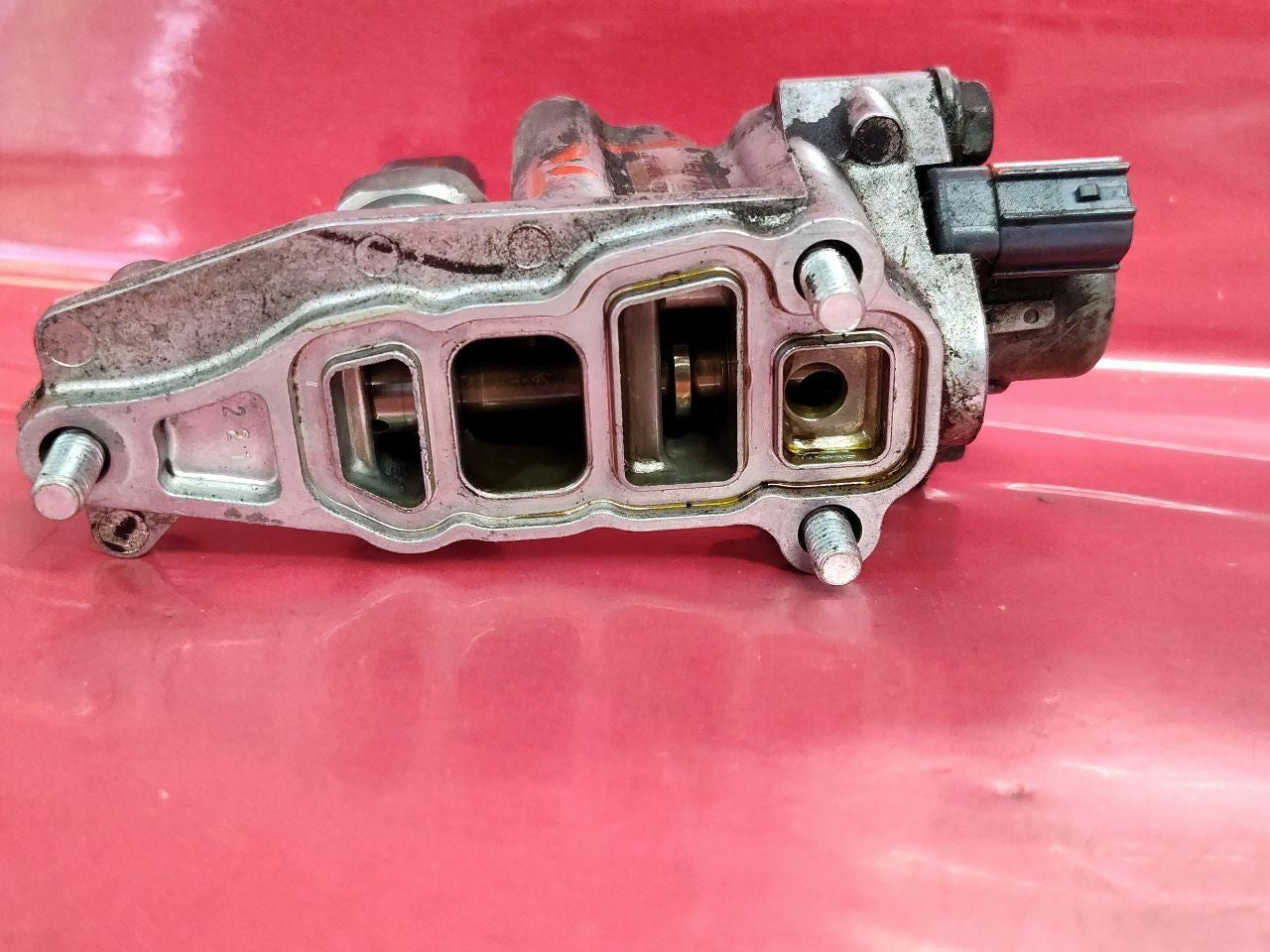 2006-2011 Honda Civic 1.8L Gas Engine Variable Valve Timing VVT Control Solenoid