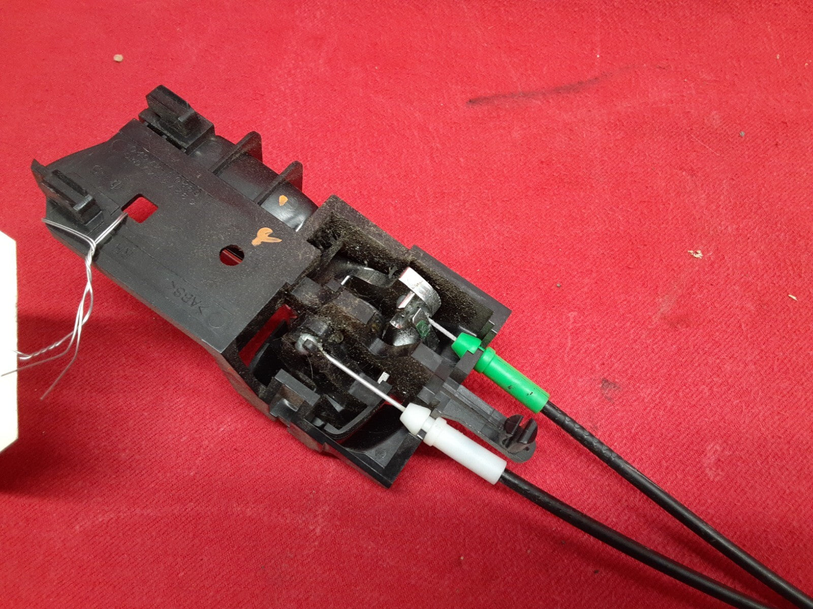 2004 - 2006 Toyota Prius FRONT RIGHT PASSENGER Door Latch Lock Actuator & Handle