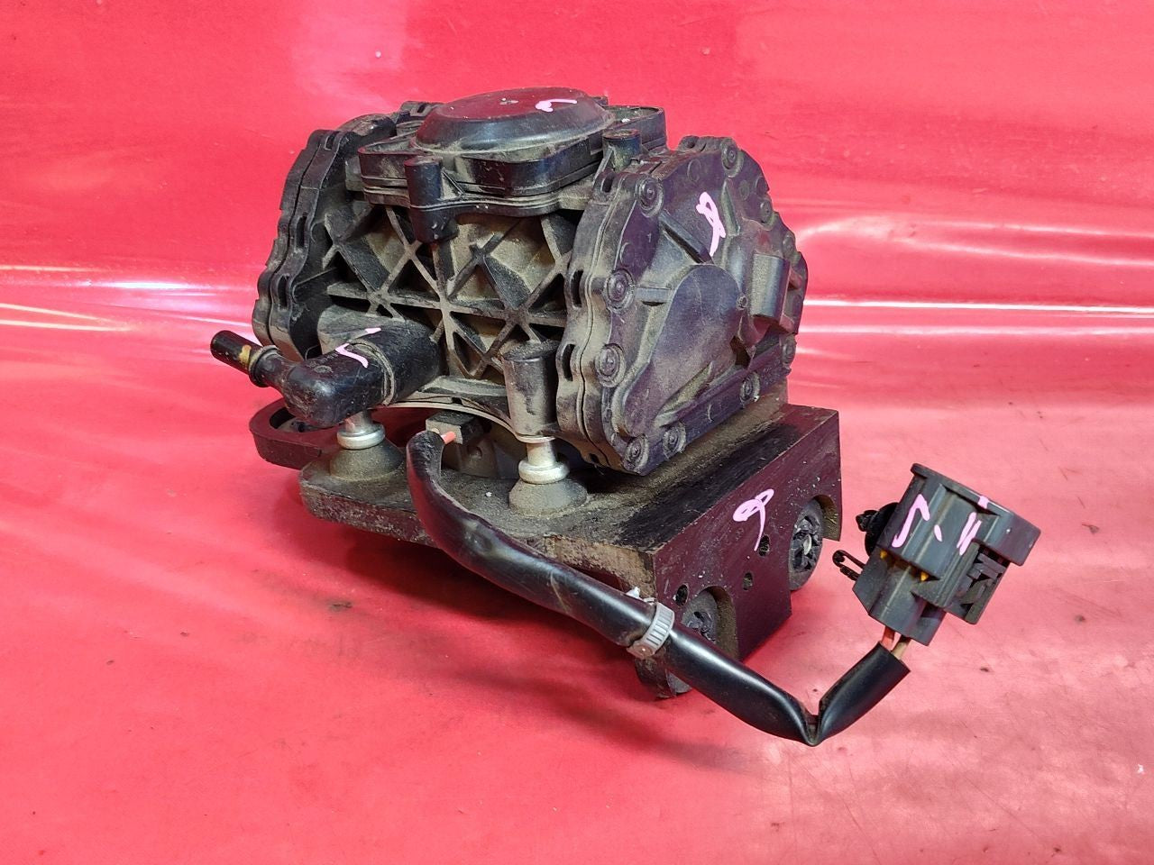 2012-2018 Ford Focus ELECTRIC EV Vacuum Pump VIN 4 8th Digit - 51k Miles