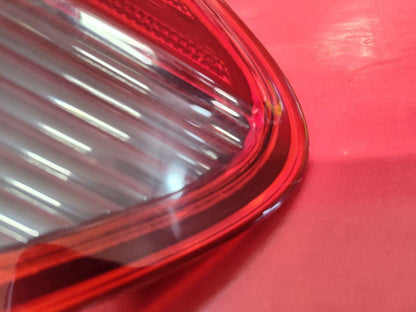 06-08 Mercedes ML-Class RIGHT PASSENGER Outer Tail Light Lamp Type 164