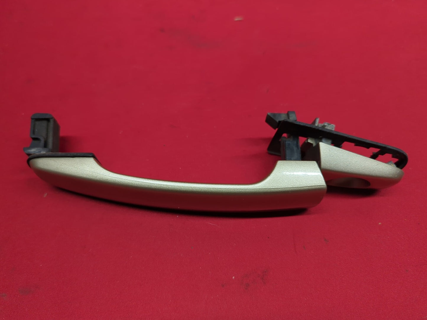 2004 - 2010 GM Chevy Chevrolet Pontiac LEFT FRONT DRIVER Door Handle Cashmere