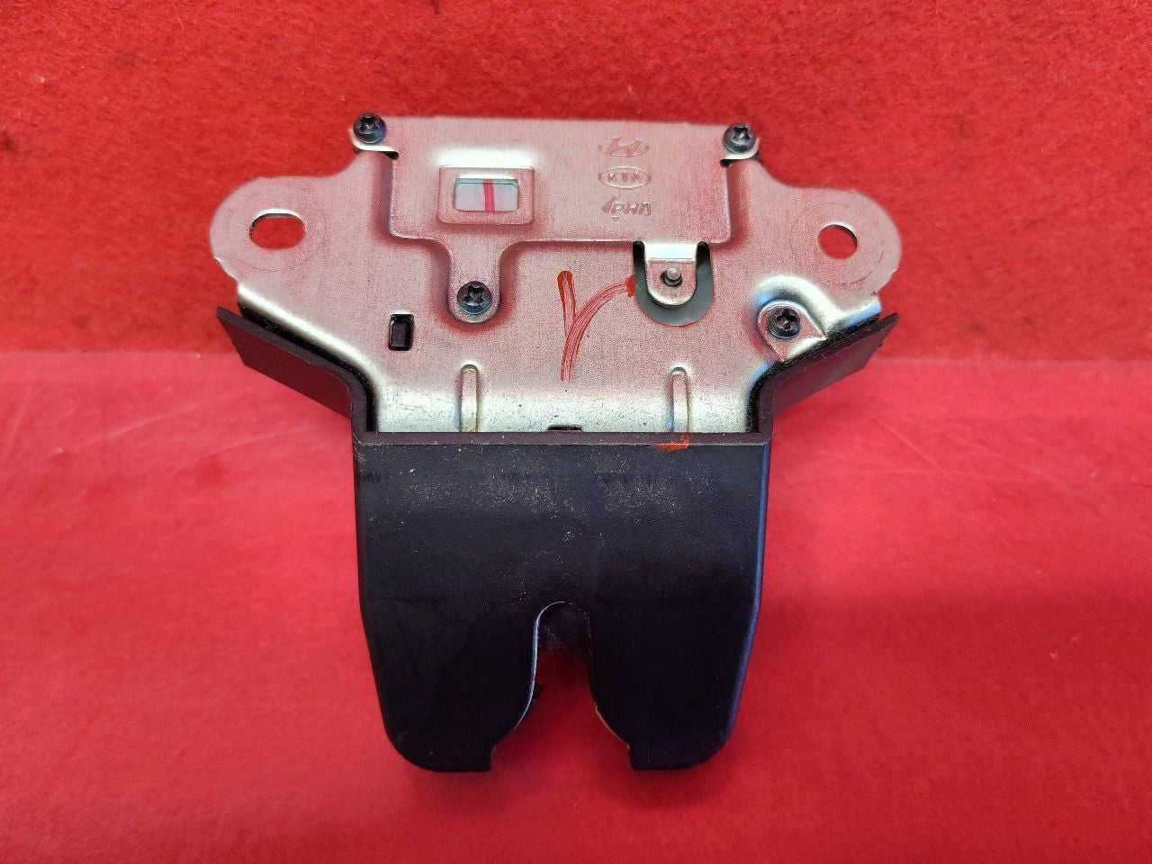 10-16 Hyundai Genesis Coupe 09-10 Sonata Rear Trunk Lid Latch Lock Actuator