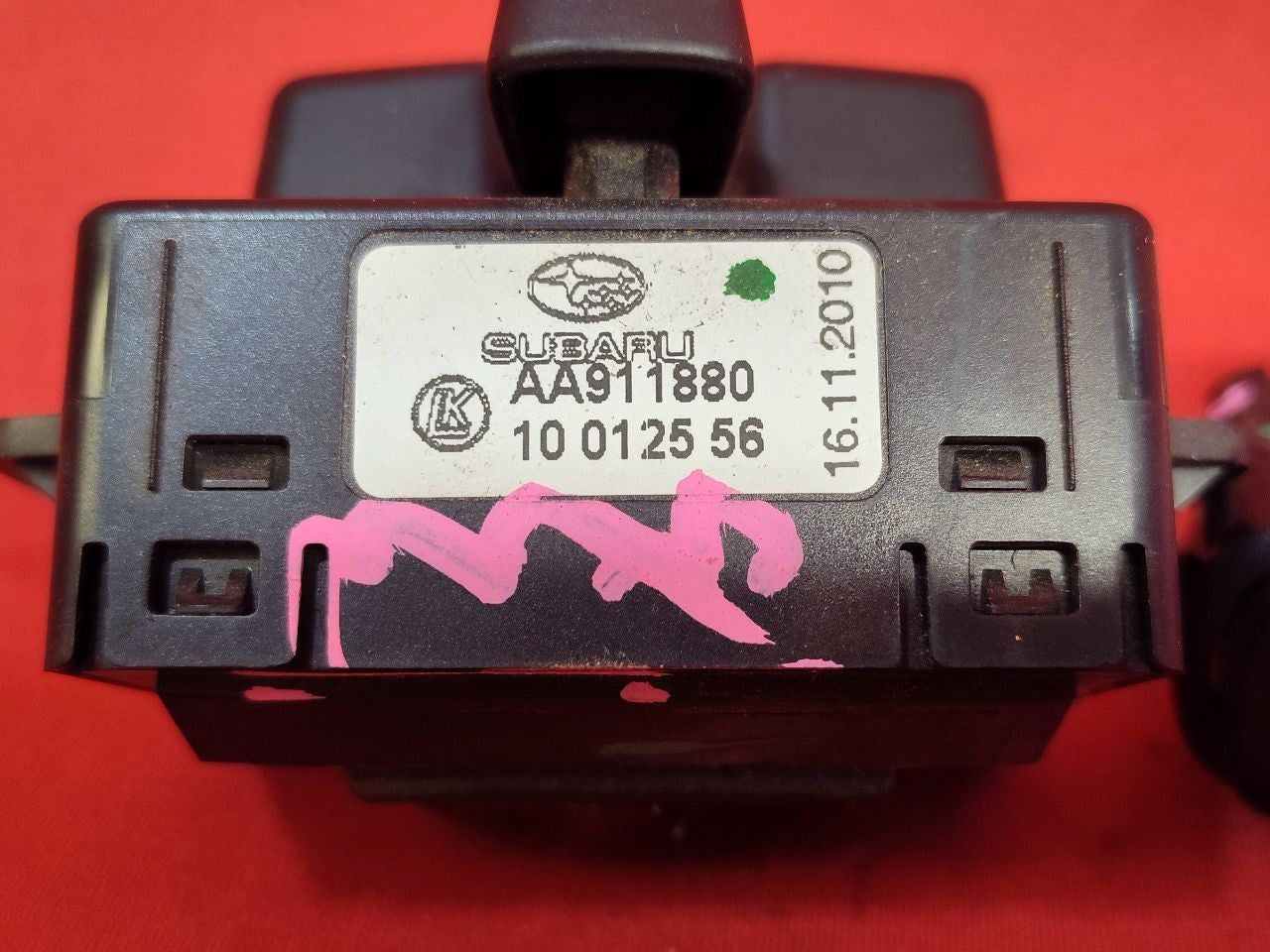 2010-2014 Subaru Outback / Legacy FRONT LEFT DRIVER Seat Recline Lumbar Switches