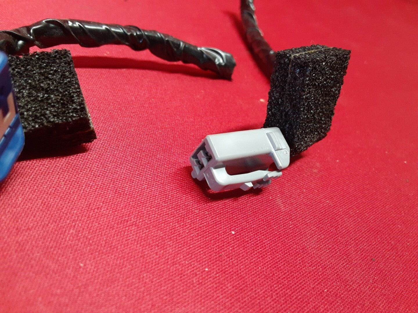 2014 - 2018 Mazda 3 HATCHBACK Right Passenger HALOGEN Tail Light Lamp PIGTAILS