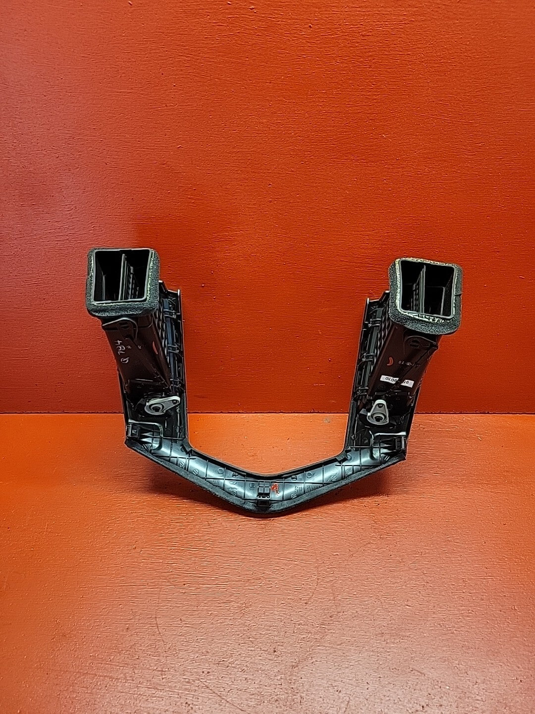 2013 Chevrolet Cruze Center Dash Trim W/ Vents Silver 94567908