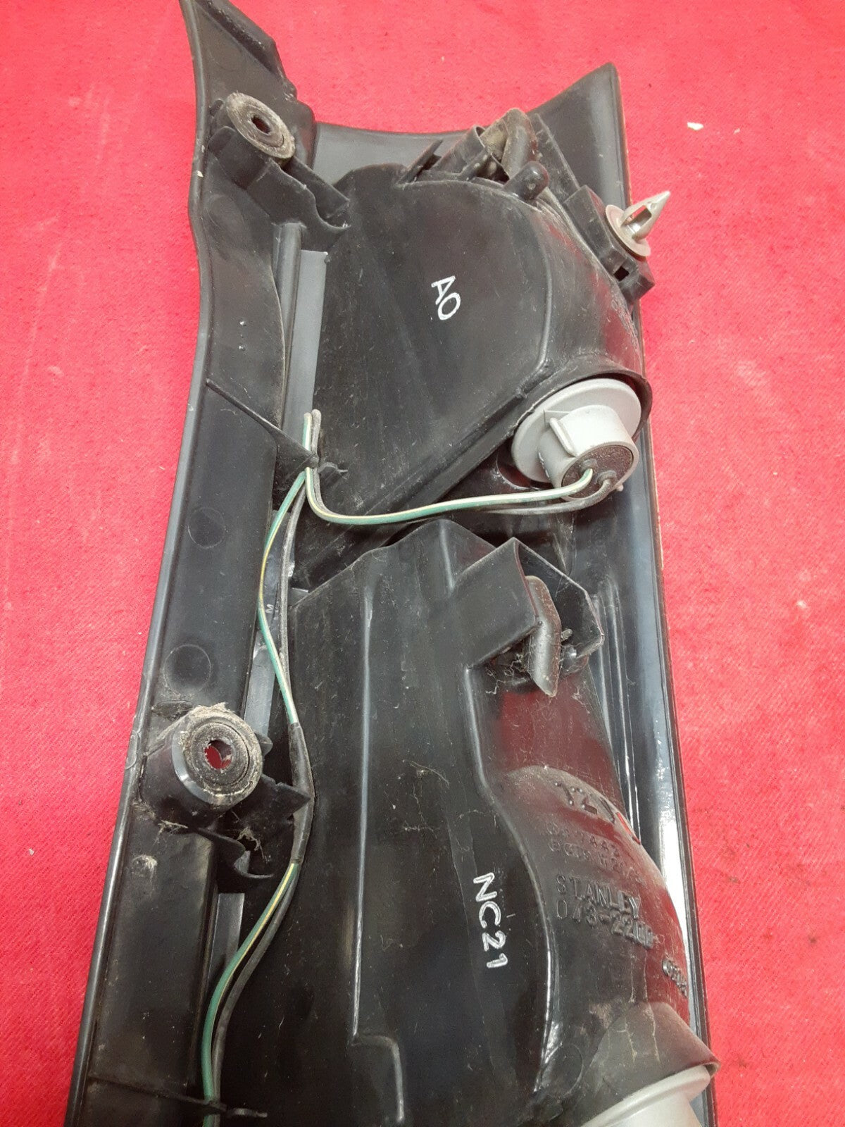 1997 1998 1999 2000 2001 Honda CRV CR-V LEFT DRIVER Tail Light Lamp 