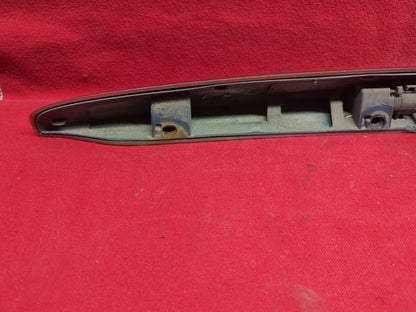 2005 2006 2007 Chrysler Pacifica Liftgate Tailgate License Moulding Trim Fascia