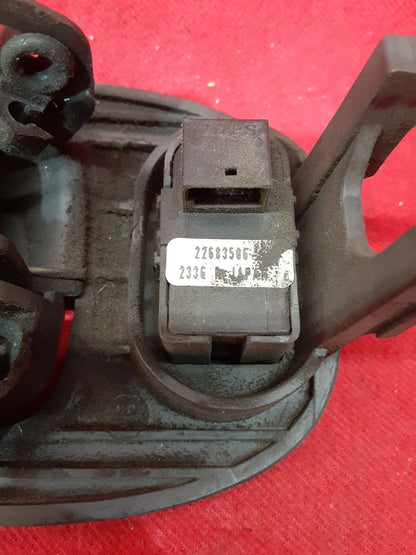 2002 2003 Saturn Vue Interior Door Handle Dark Grey RIGHT FRONT