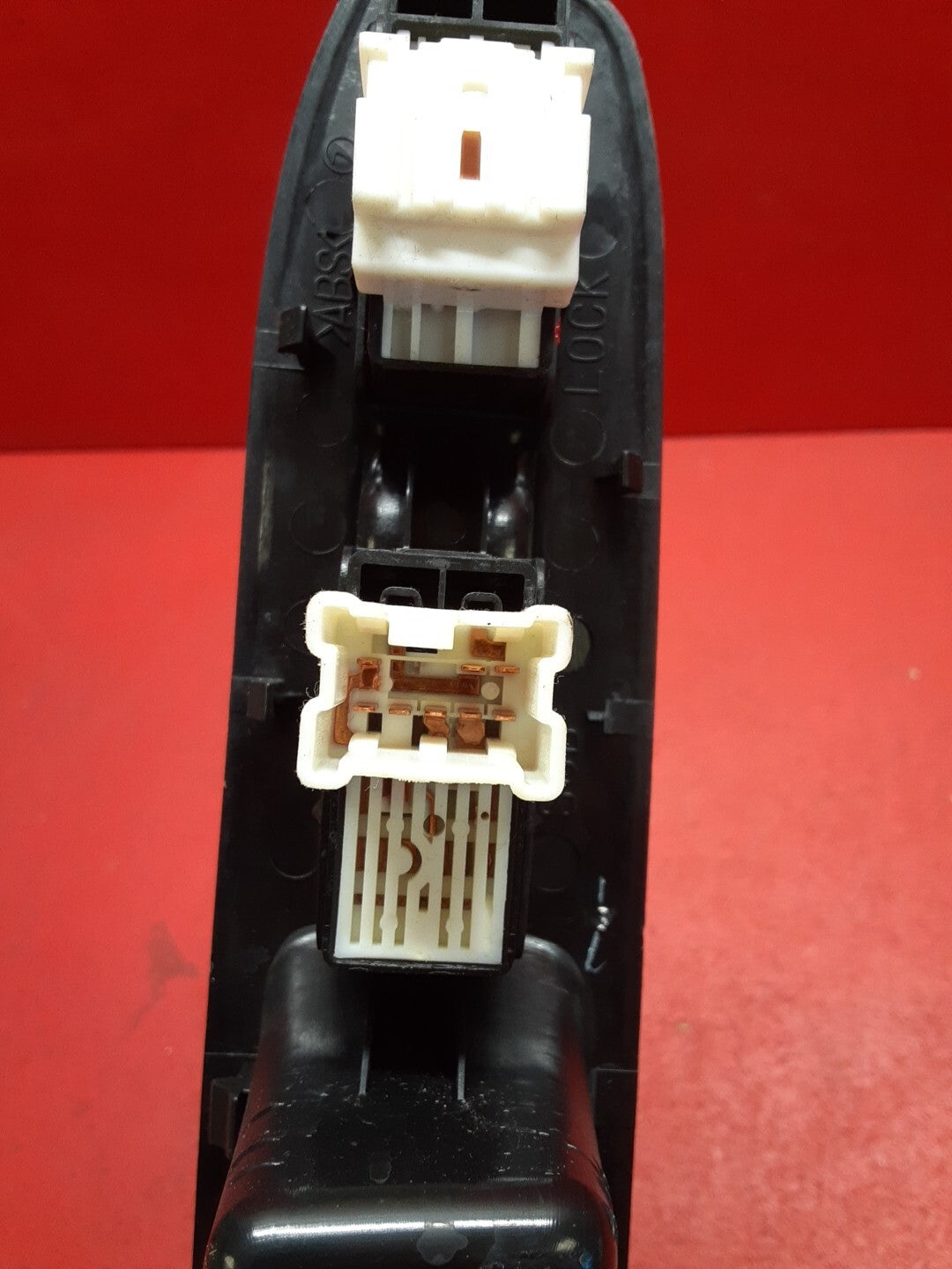 2003-2008 Subaru Forester Right Passenger Window Lock Switch W/ Bezel 83071SA160