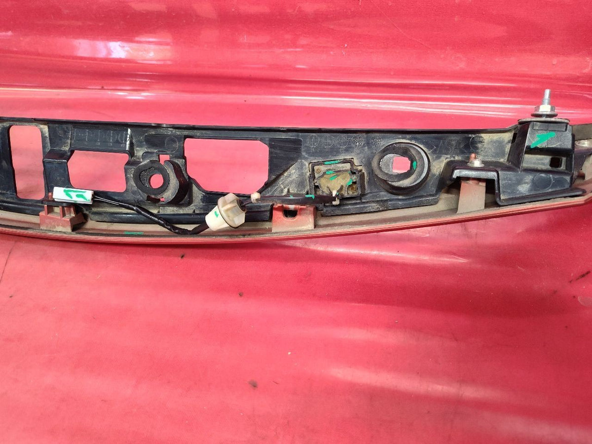 2014-2018 Mazda3 Hatch Gate License Trim JAPAN + Smart Key + Camera 41V Soul Red