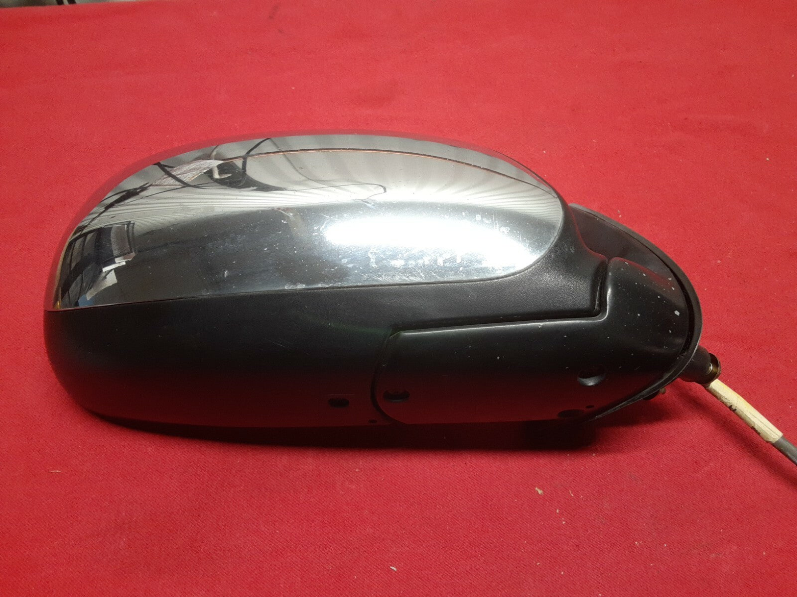 2000 - 2006 Toyota Tundra Passenger Side / Right Side Mirror - Chrome