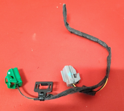 2012-2019 Range Rover Evoque REAR Dual Seat Belt Buckle - PIGTAIL WIRES ONLY