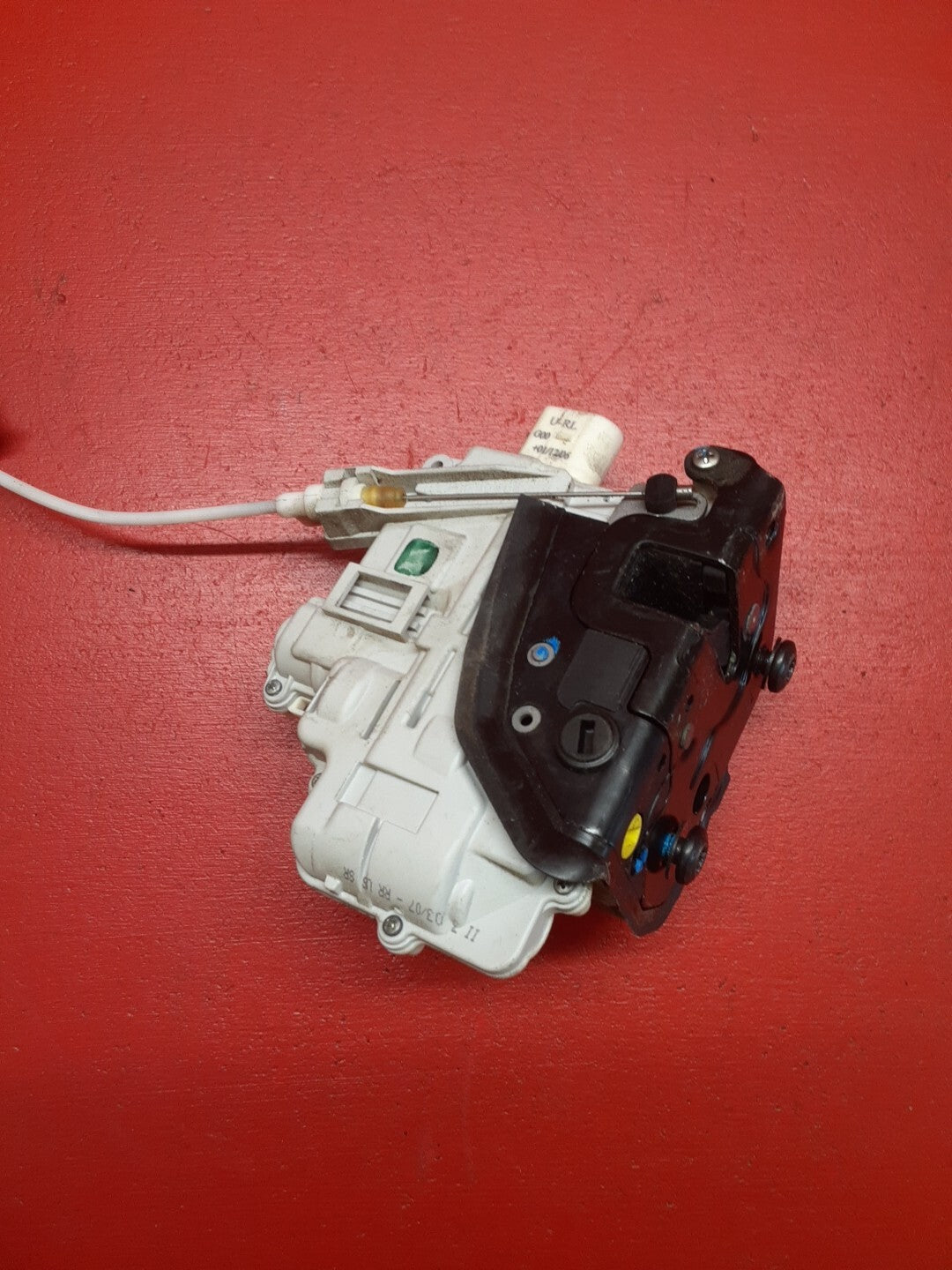 2005-2008 Audi A4 Quattro S4 RS4 Rear Left Door Latch Lock Assembly