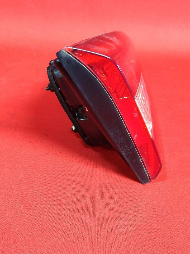 2015-2017 Hyundai Sonata LEFT DRIVER Inner Hatch Tail Light Lamp Halogen