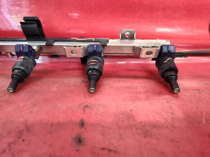 2001-2006 BMW 3.0L L6 Z/X/3/5 Fuel Ramp Rail Bracket Injectors Full Set - 127k