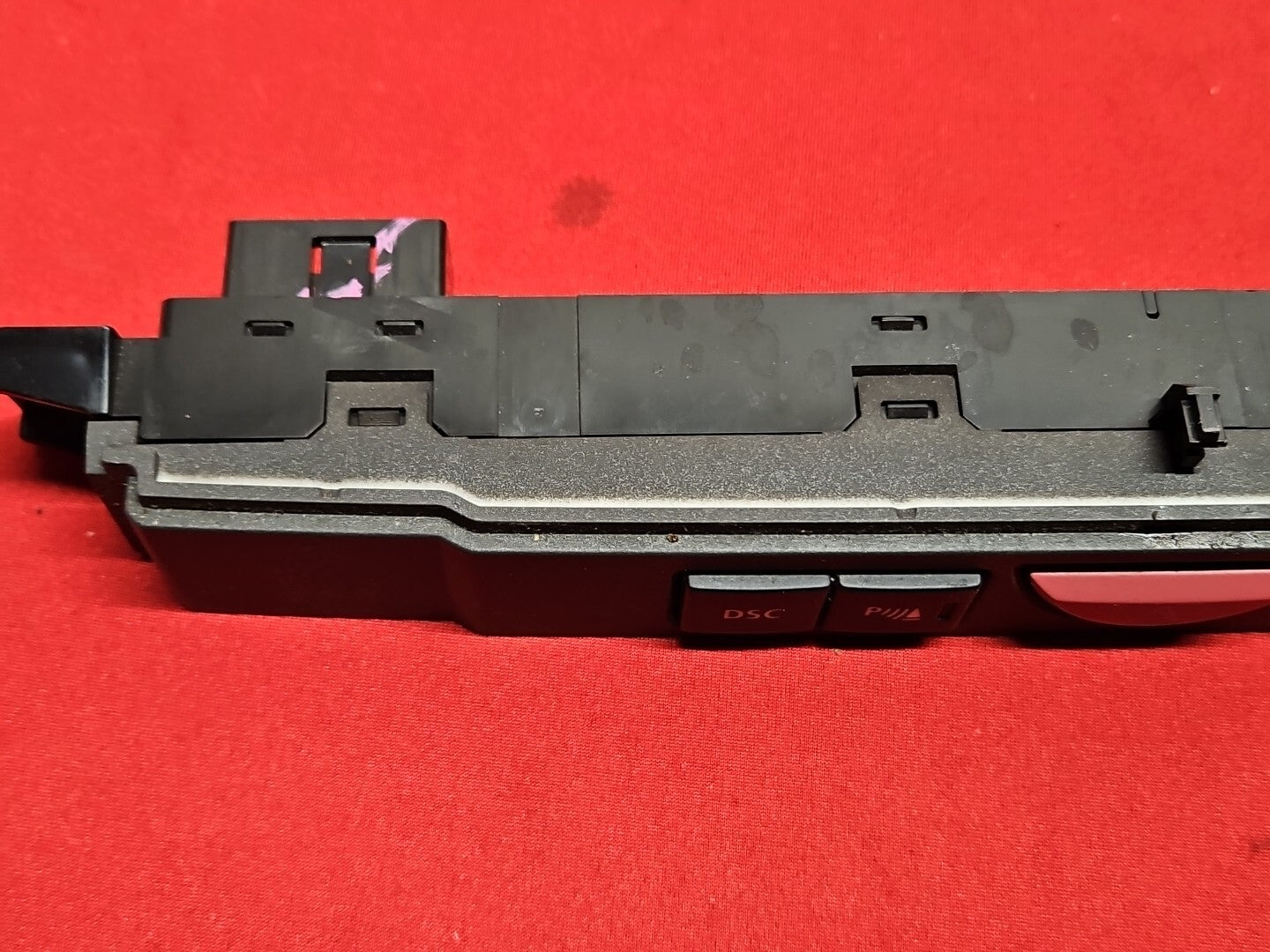 06 - 08 Land Rover Range Rover Sport HSE Dash Hazard / Door Lock Switch Panel