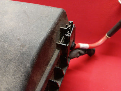 2011-2014 Chevrolet Cruze Front Compartment Fuse Block 95442176