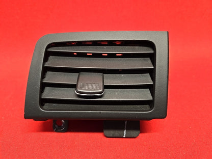 2007-2009 Saturn Aura Front Right Outer Dash HVAC Vent 25912694