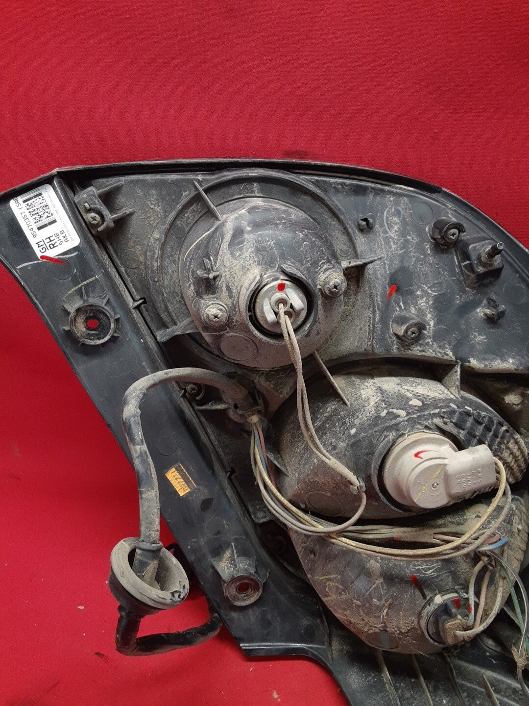 2012-2016 GM Chevrolet Sonic Right Rear Passenger Taillight Assembly 42407869