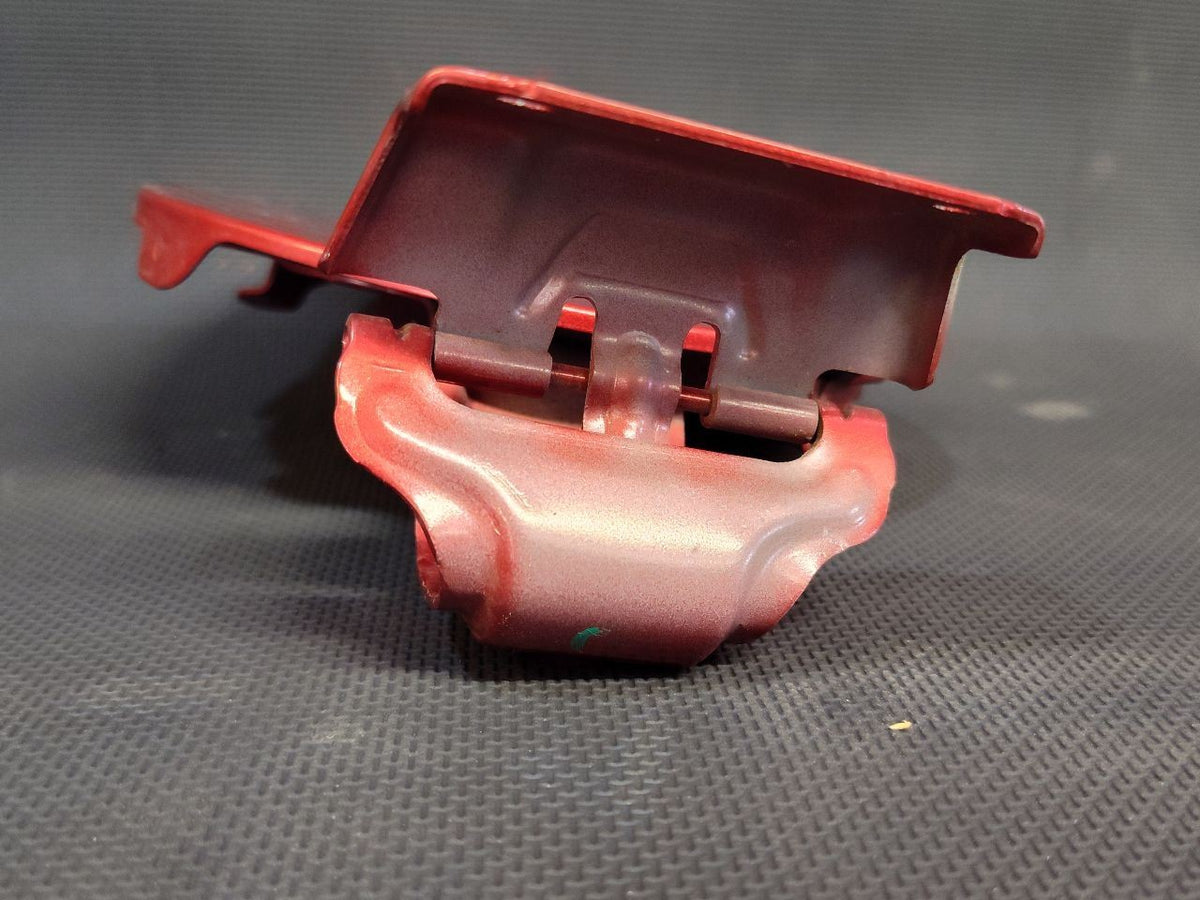 2014-2018 Mazda 3 HATCHBACK Gas Lid Fuel Filler Door 41V Soul Red Metallic