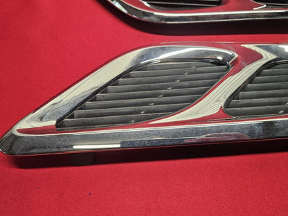 2011-2017 Infiniti QX56 QX80 Right Left Fender Chrome Duct Vent Grille Trim Set