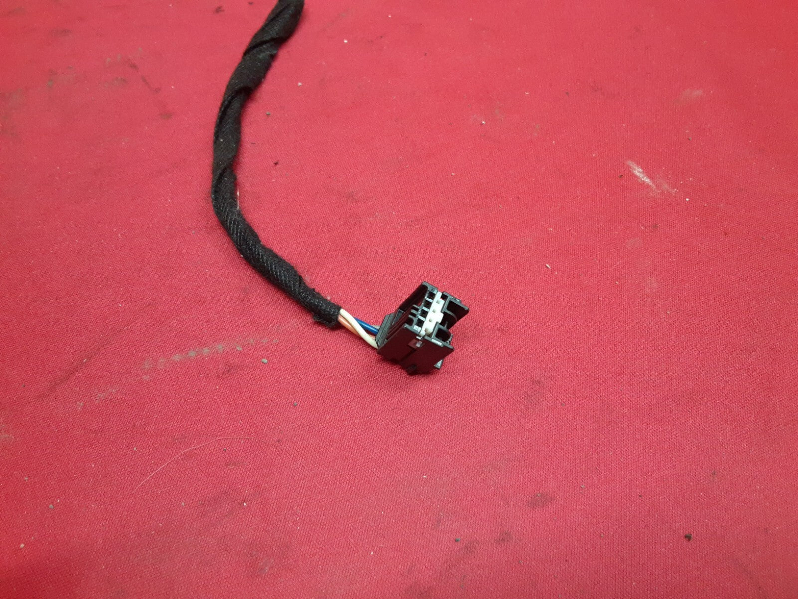 2007 - 2014 GMC Chevy Cadillac Rearview Park Assist Indicator 21997869 - PIGTAIL