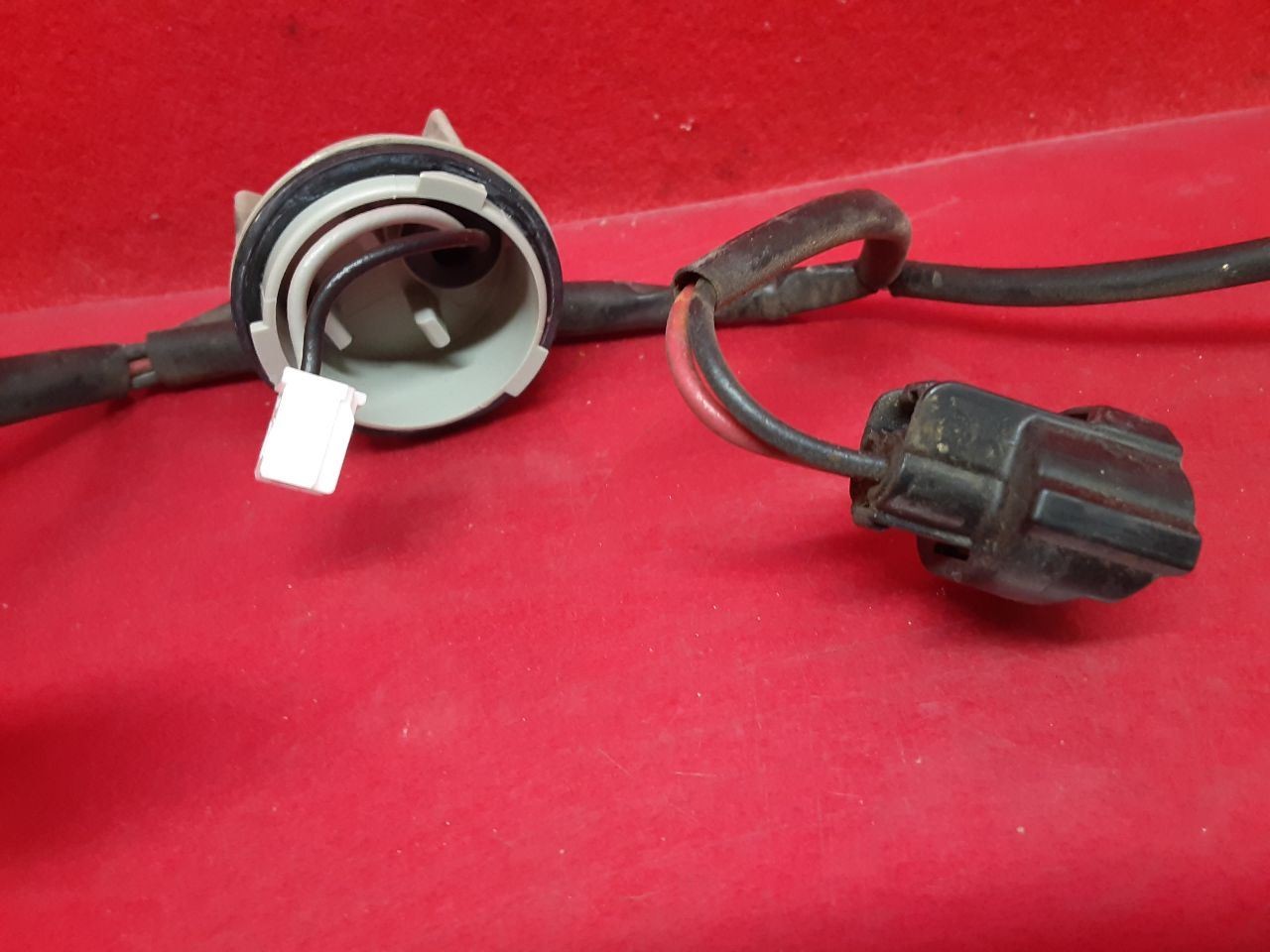 15-17 Subaru Legacy & Outback Left or Right Headlight Harness HALOGEN