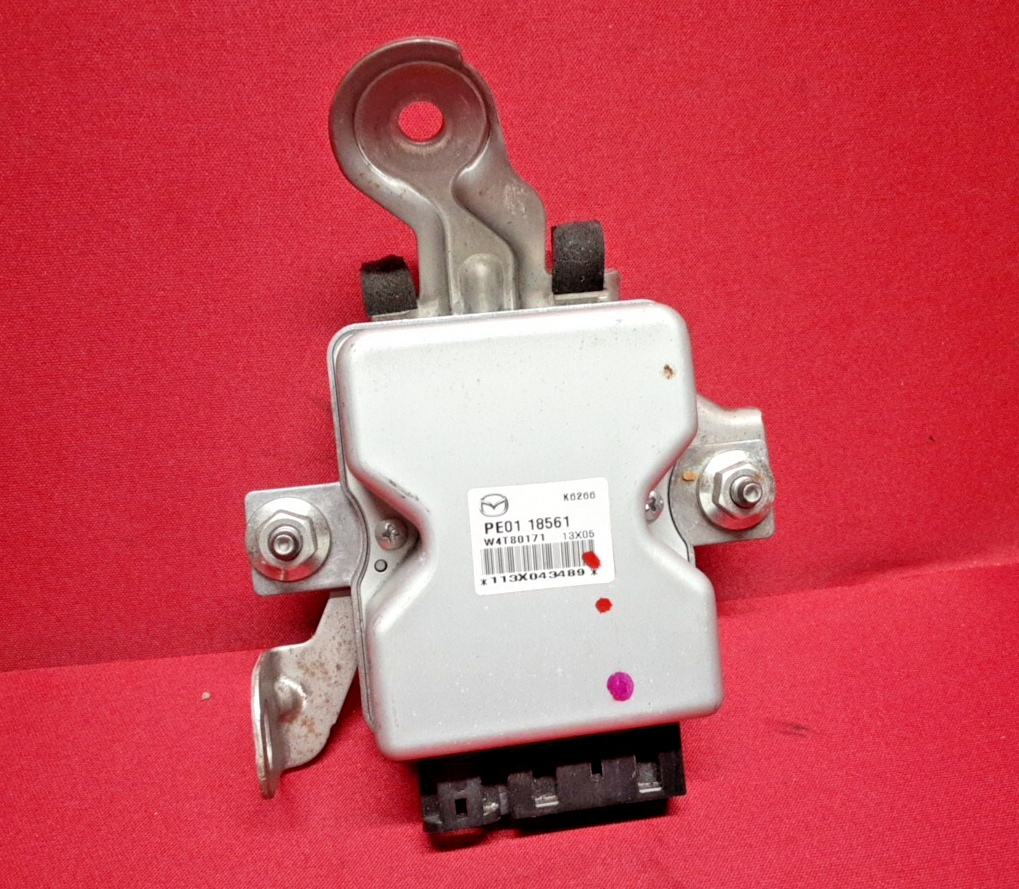 2013 - 2021 Mazda L4 Gasoline Fuel Pump Driver Control Module PE02-18-561