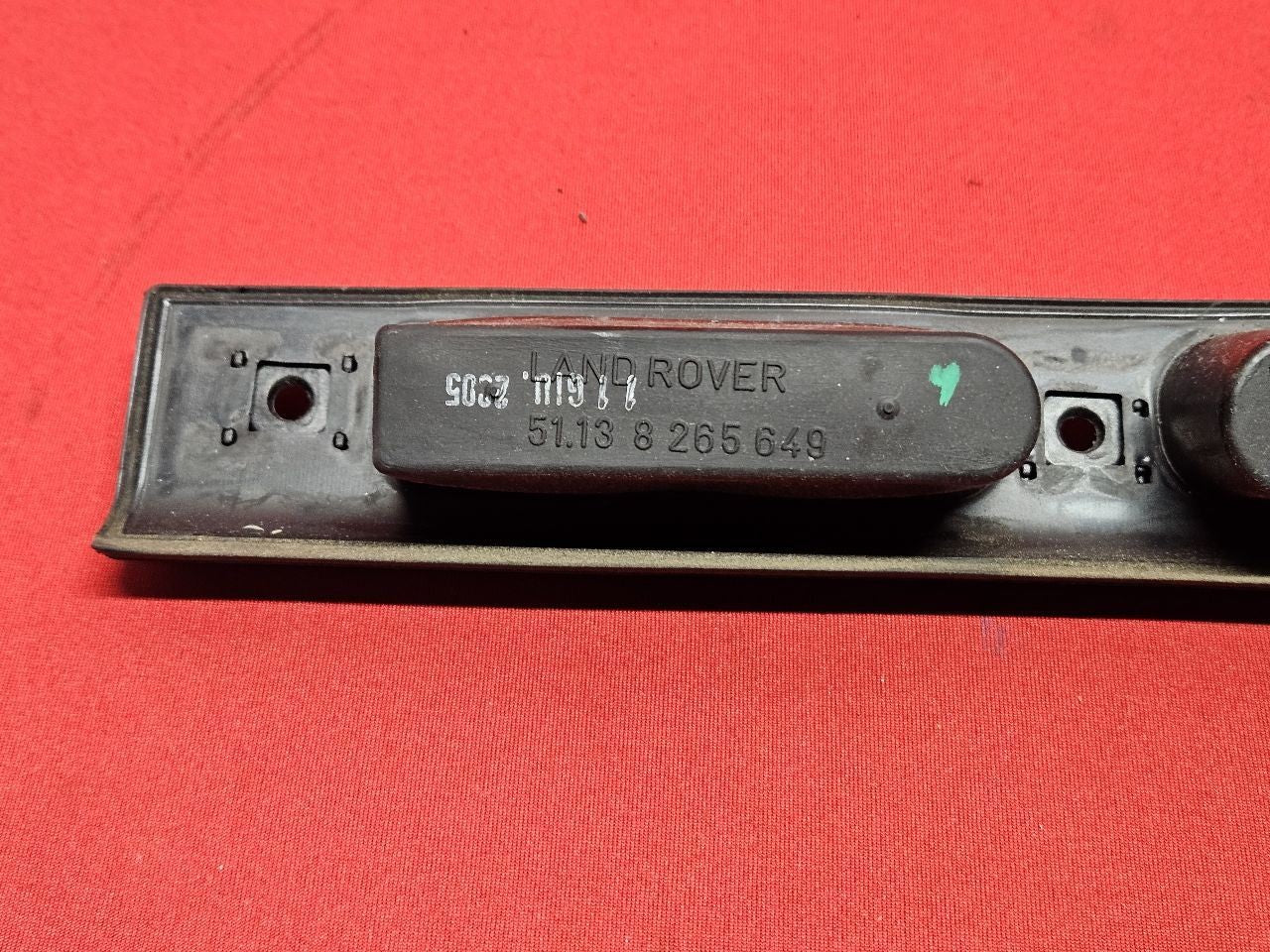 2003-2012 Range Rover HSE Rear Hatch Liftgate Tailgate License Lamp Handle Trim