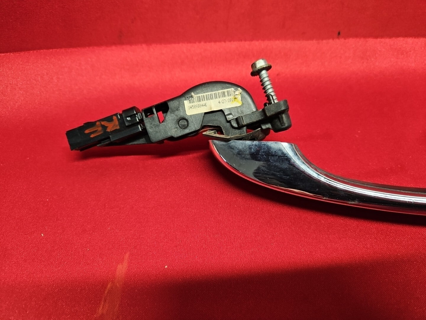 2011 - 2022 Jeep Grand Cherokee / Durango FRONT RIGHT Exterior Door Handle