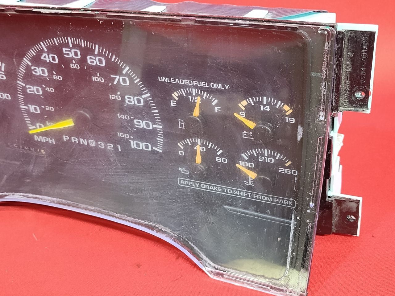 1996-2000 Chevy GMC Cadillac SUV Pickup V8 A/T Speedometer Instrument Cluster