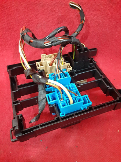 Volkswagen VW Relay Box Bracket Plate 7N0937503
