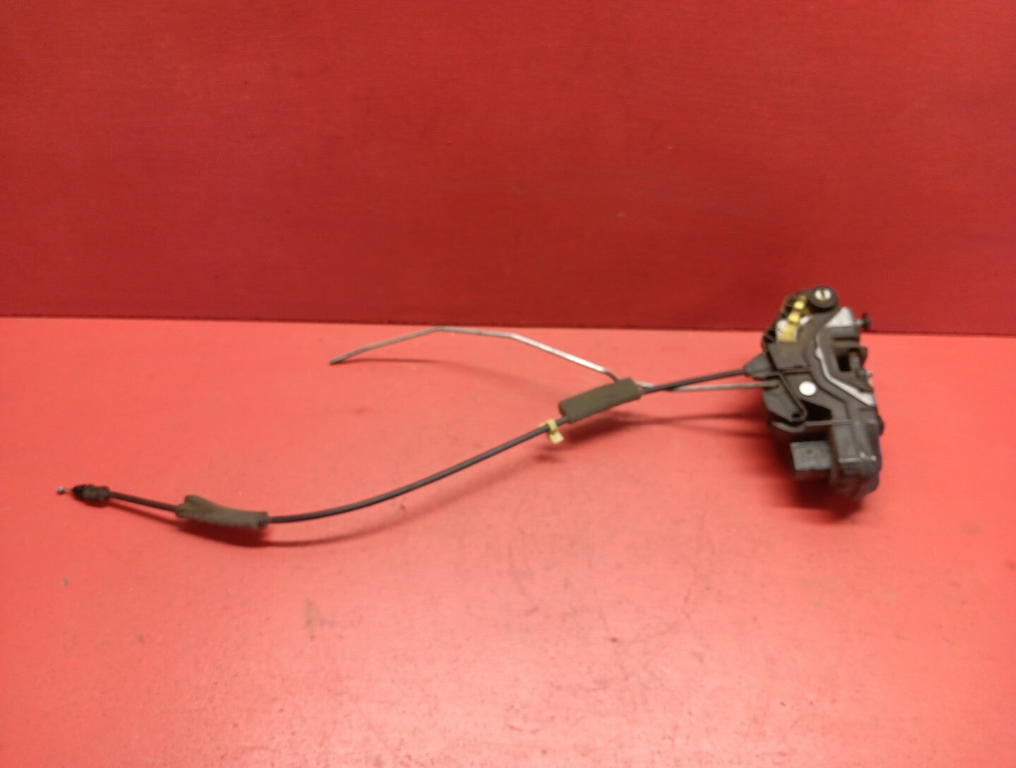 2007-2017 GM Multi Vehicle Rear Left Door Latch 20839790