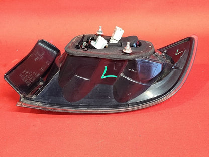 2007-2009 Mazda Mazda3 SEDAN Quarter Mounted LEFT DRIVER Tail Light Lamp LED