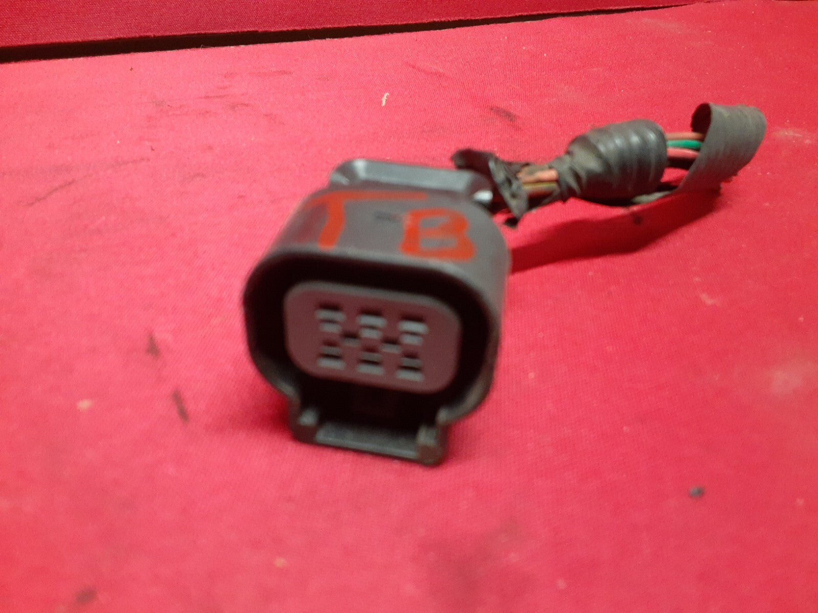 2006 - 2011 GM Buick Cadillac 4.6L V8 Injection Throttle Body 12602800  PIGTAIL