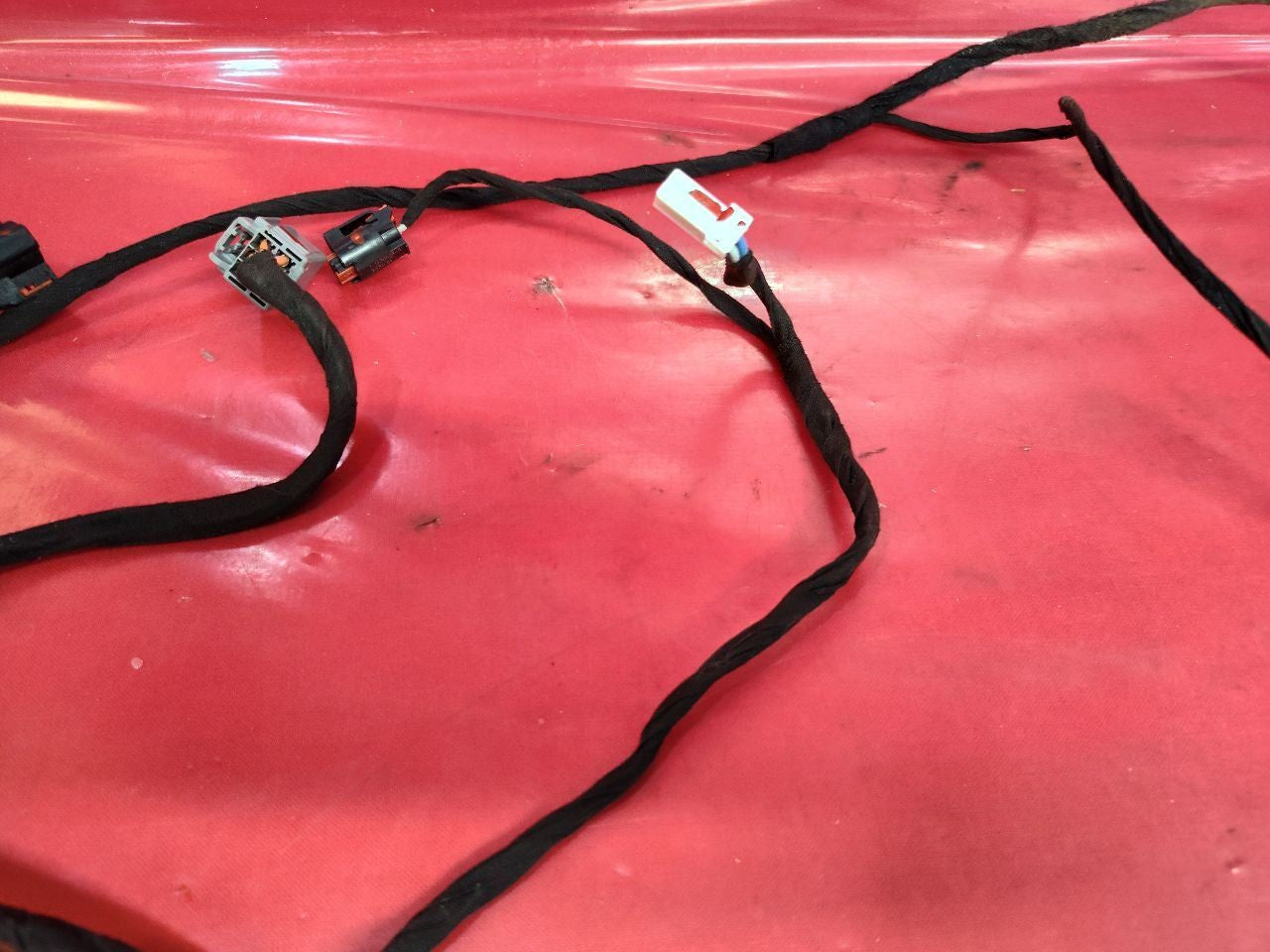 2011 2012 Chrysler 300 REAR LEFT DRIVER Door Wiring Harness Complete