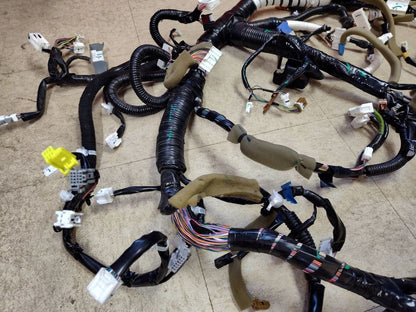 2011-2013 Infiniti QX56 Dash Wiring Harness AWD 3Row w/ LDP, ICC, NAVI, HFP