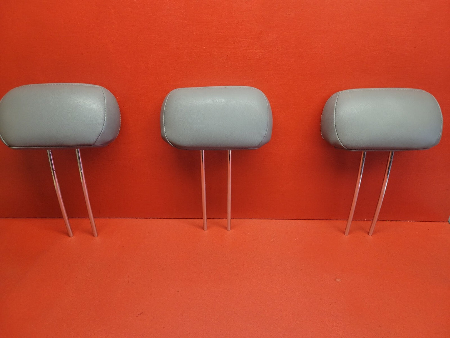 2004 2005 2006 Acura MDX Rear Headrest Gray Leather - SET OF 3 GRAY