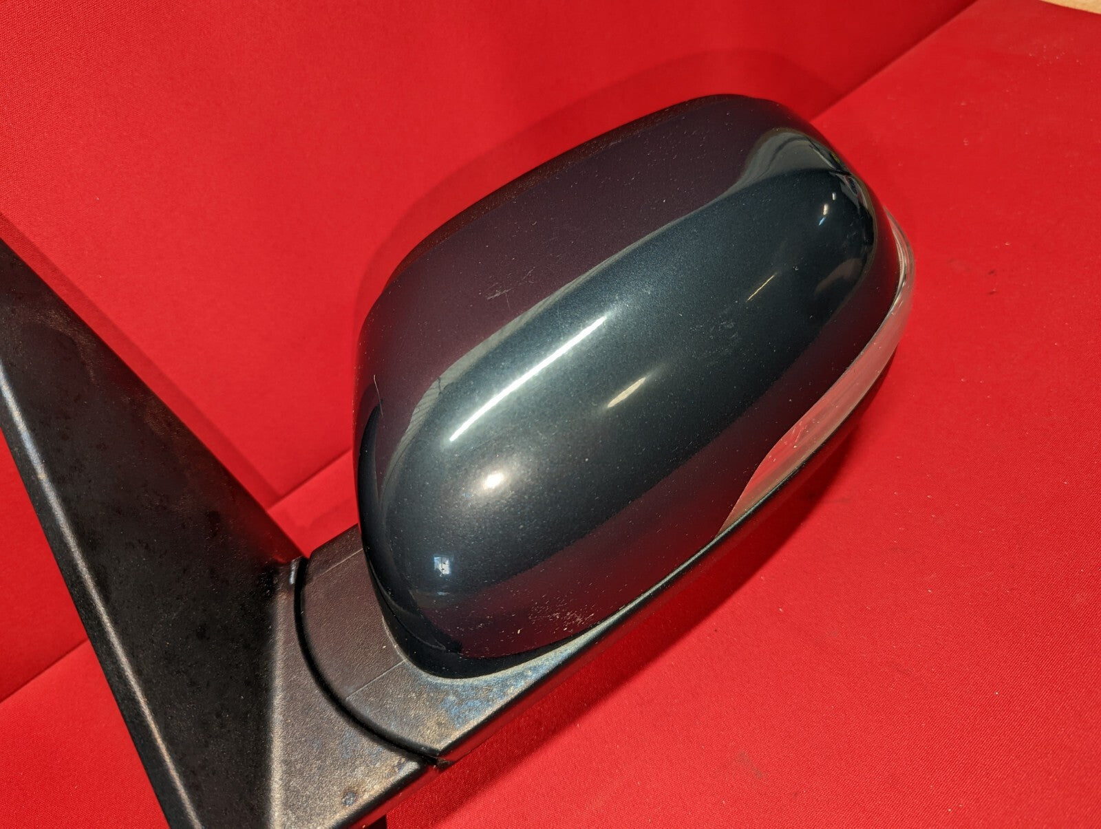 2014-2019 Kia Soul LEFT DRIVER Door Mirror 8 WIRE Heated - Newport / Fathom Blue