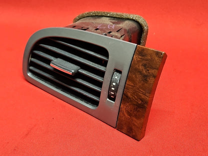 2007 - 2014 GM Chevrolet / GMC Front Left Driver Outer Dash Air Vent Woodgrain