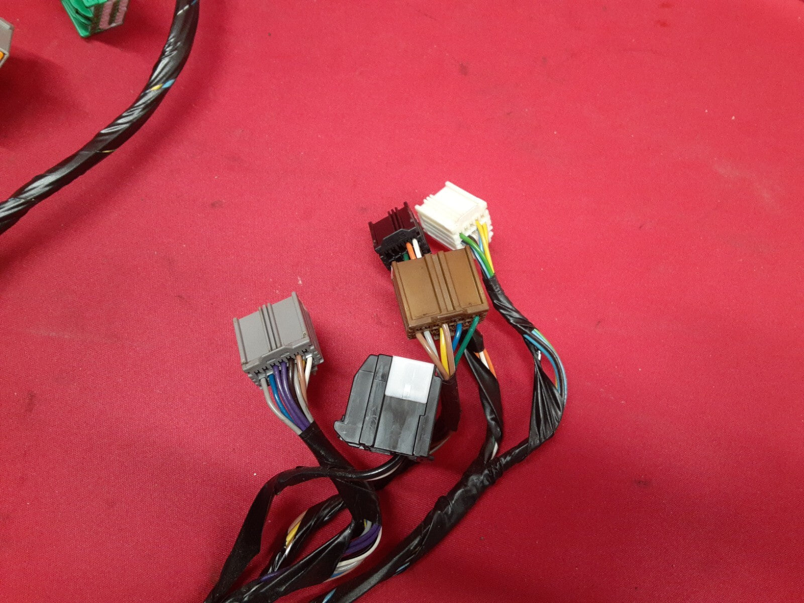 2009 Buick Enclave RIGHT PASSENGER FRONT Door Wiring Harness 25968589