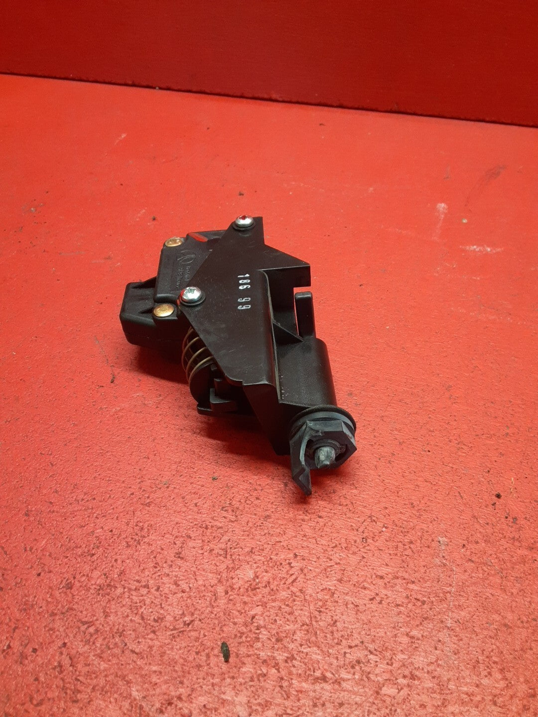 1995-2003 Jaguar XK KJ Venden Fuel Filler Door Latch Lock Actuator HNA3093AB