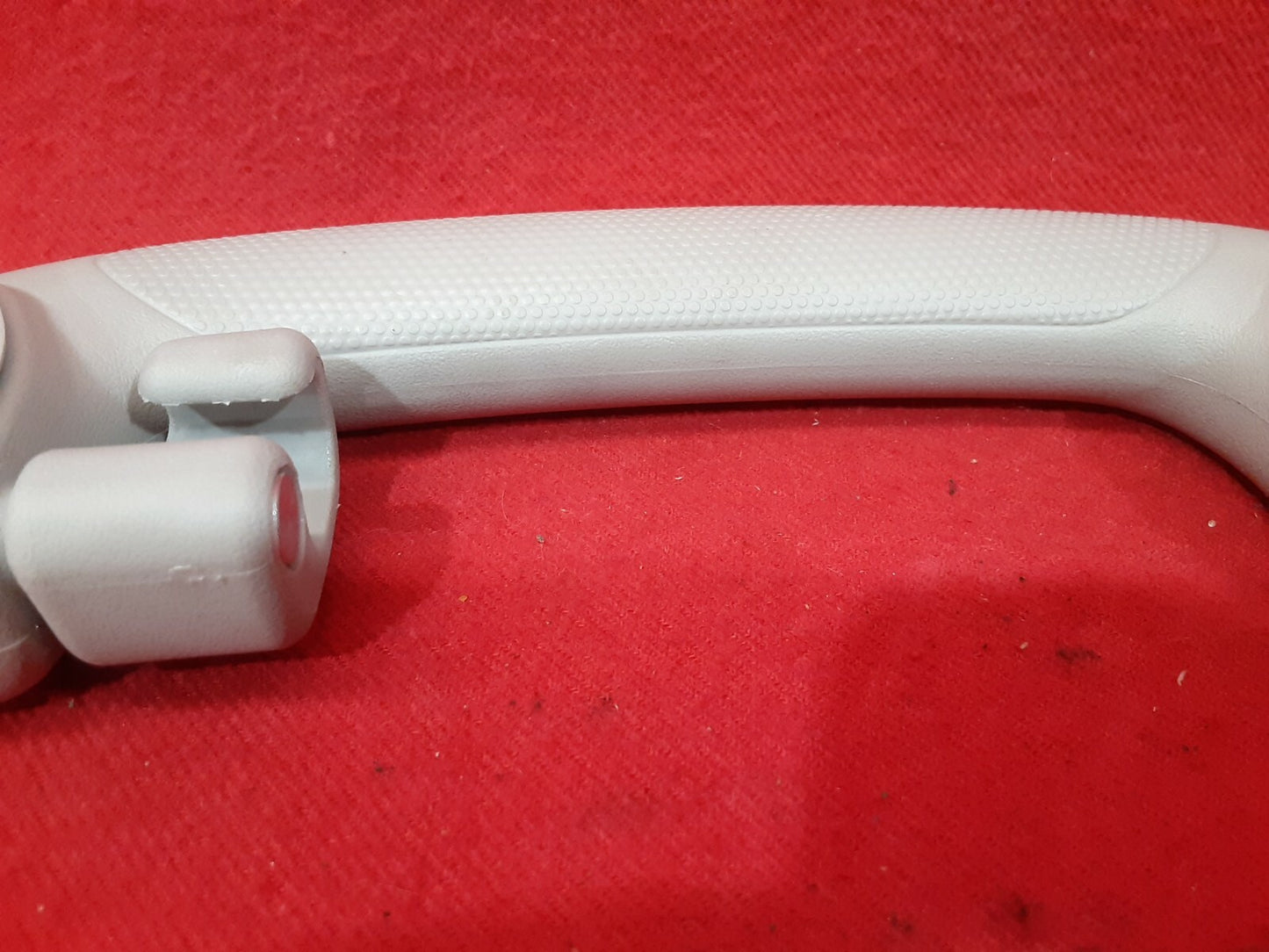 2014 - 2019 Kia Soul LEFT DRIVER REAR Interior Grab Handle Light Grey Textured