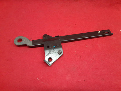 1991 1992 1993 1994 Ford Explorer RIGHT FRONT Seat Belt Buckle Slide Rail 