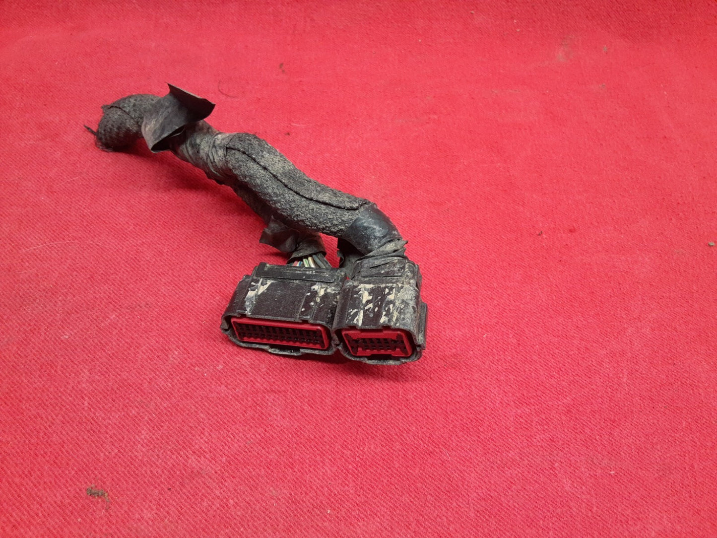 2007 Jeep Grand Cherokee / Commander Front BCM Module 4692138AE - PIGTAIL WIRES