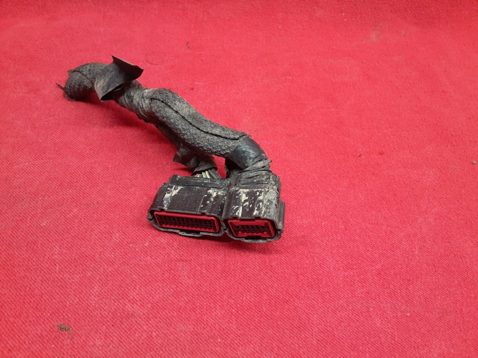 2007 Jeep Grand Cherokee / Commander Front BCM Module 4692138AE - PIGTAIL WIRES