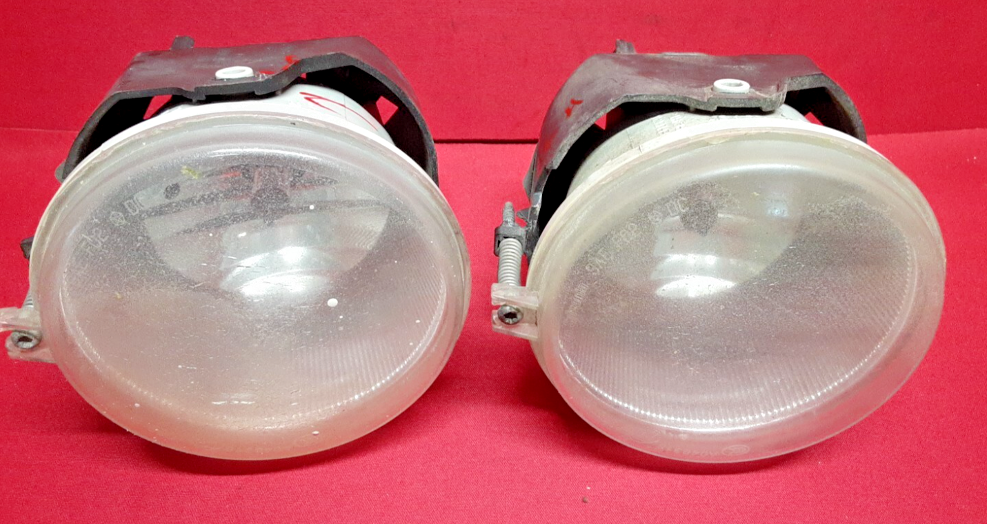 2005 - 2010 Dodge Chrysler Jeep Fog Light Lamp Left & Right PAIR 4805859AB