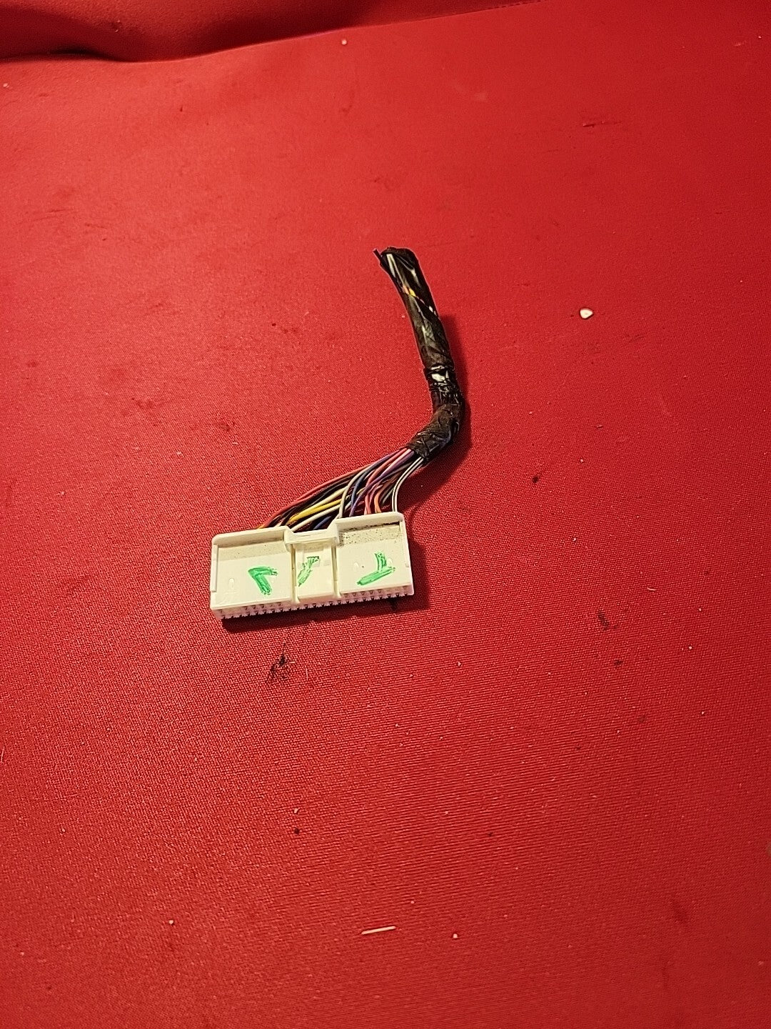 2004 2005 Toyota Prius Anti-Theft Alarm unit Module Pigtail 8999047020