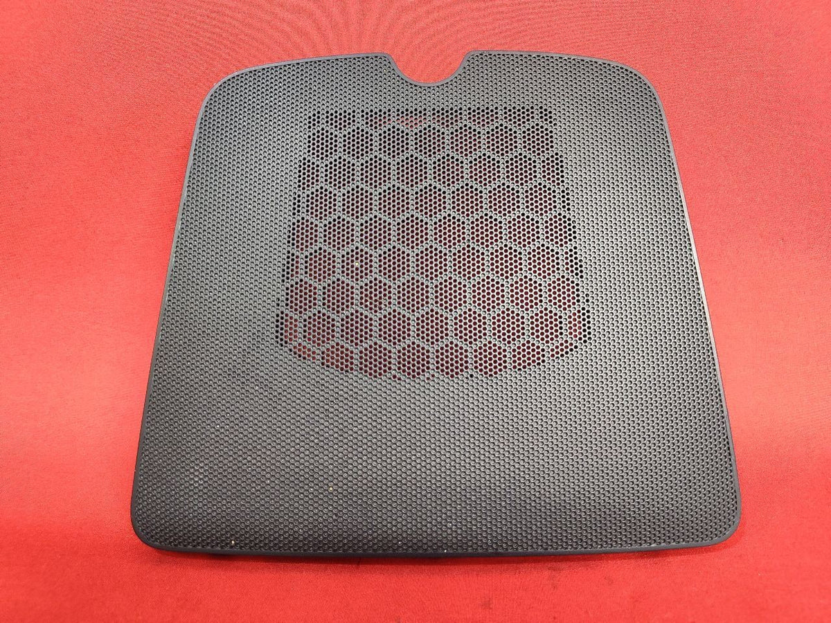 2012-2015 Chevrolet Captiva Sport Instrument Panel Dash Speaker Cover Black